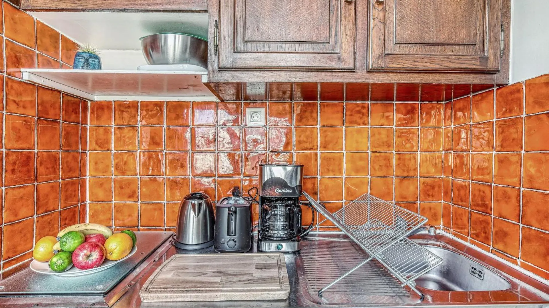 Latin Quarter & Pantheon - Cityapartmentstay Paris Apartment